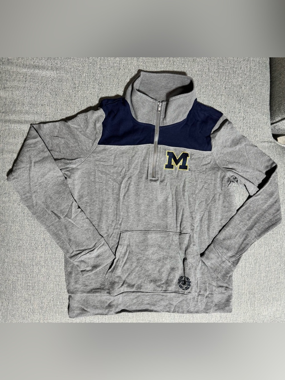 PINK Victoria’s Secret Michigan Wolverines Quarter Zip Pullover Sweatshirt M